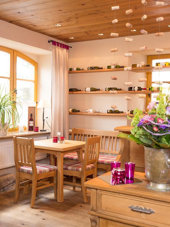 Gasthof Deutscher Adler Und Hotel Puchtler Bischofsgrün المظهر الخارجي الصورة